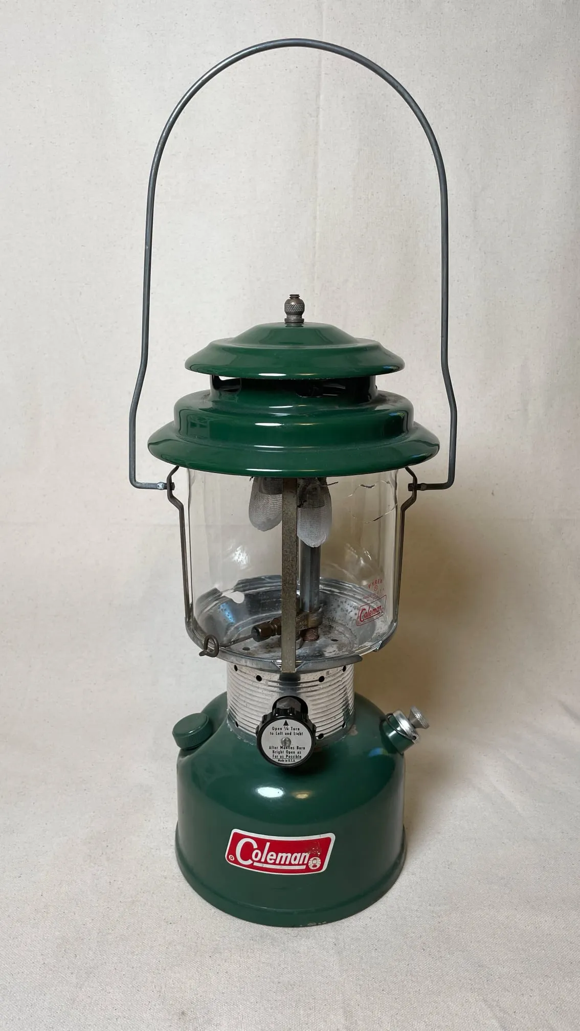 Coleman Double Mantle Gas Lantern, Model 220F — image 2