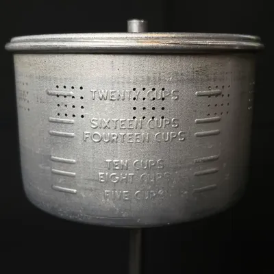 Comet Coffee Percolator, 20-cup with bails — image 1