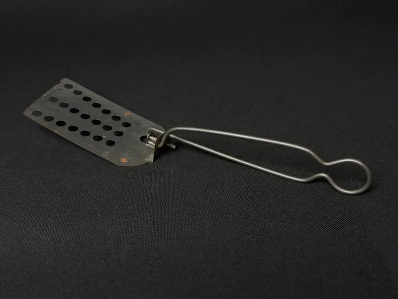 Popeil Auto-Flip Spatula, "Suzie Flipper" — image 1