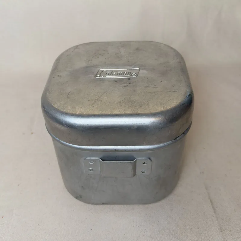 Coleman Single-Burner Camp Stove, Model 502 Sportster — image 8